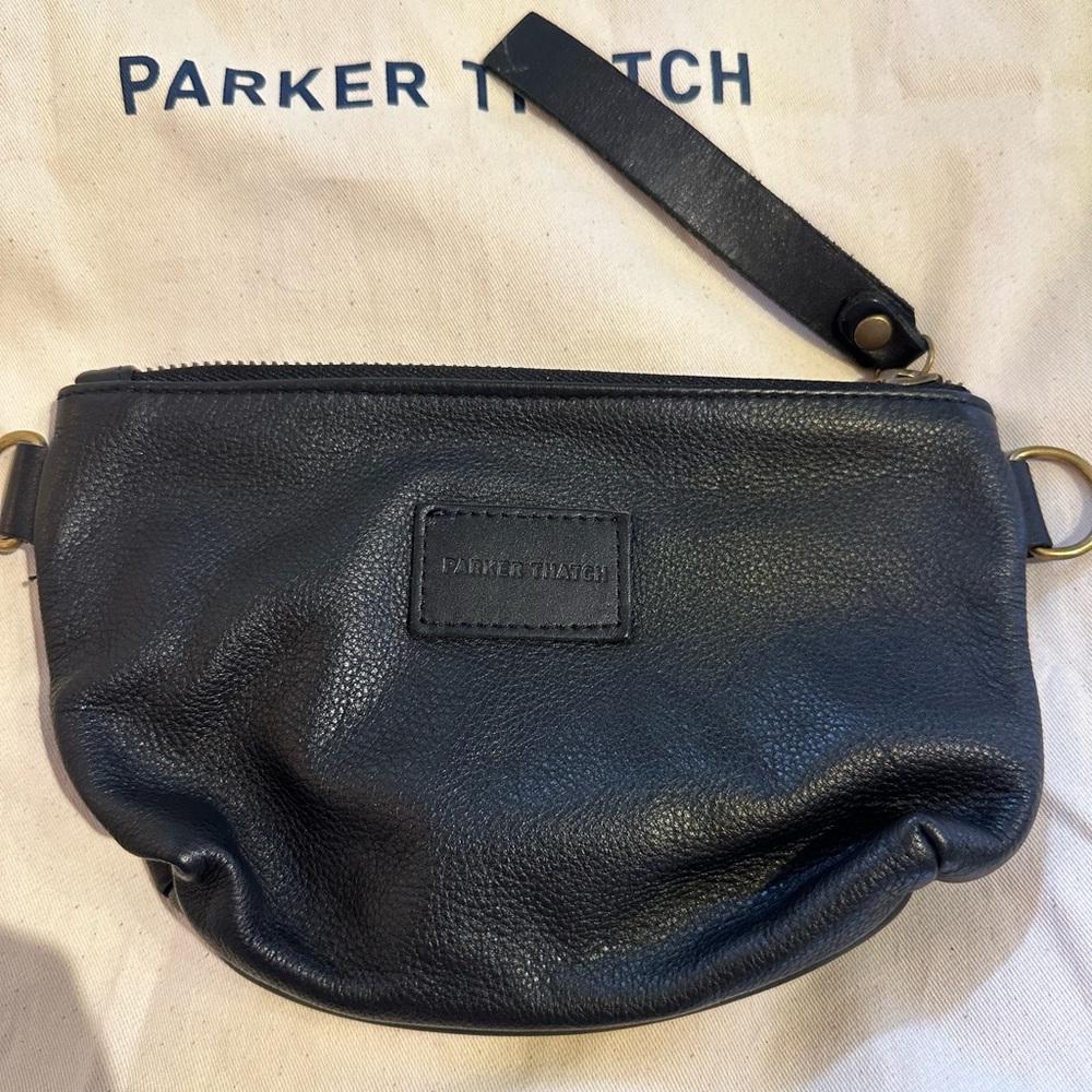 Parker Thatch black leather little buddy. Used once